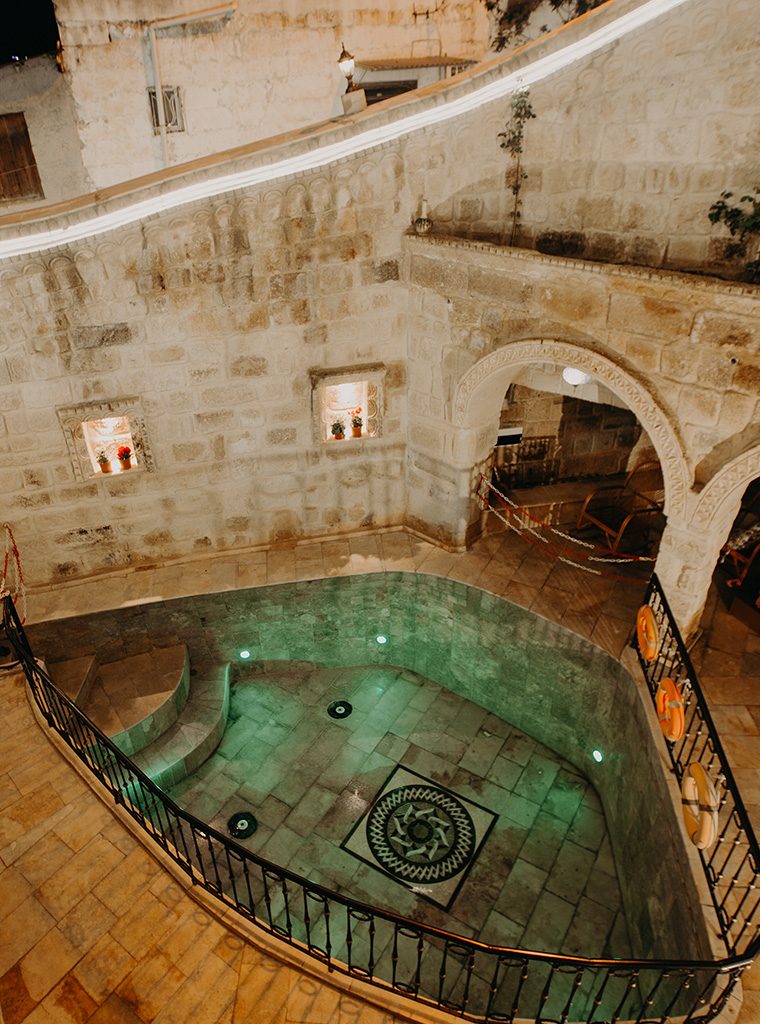 royalcave